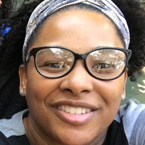 Meet your Posher, Latonya